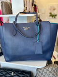 Gucci blue pebbled leather swing tote bag - Reserved