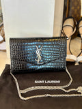 Pre Loved Yves Saint Laurent Uptown Pouch in black exotic leather - Excellent