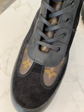 Pre Loved Louis Vuitton Laureate Monogram Desert Boot uk7 (as new)