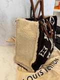 Pre Loved Louis Vuitton Teddy On The Go Tote (Sale)
