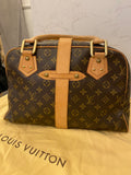 Pre Loved Louis Vuitton Vintage Monogram Manhattan Bag