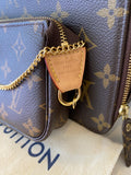 Pre Loved Louis Vuitton Mini Pochette Accessoires in Monogram Canvas - Excellent
