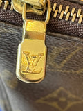 Louis Vuitton Vintage Pochette in Monogram Canvas