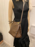 Pre Loved Louis Vuitton Duomo Handbag in Damier Ebene Coated Canvas (excellent)