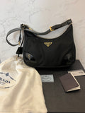 Pre Loved Prada Re-edition 2002 Bag (pristine)