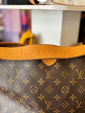 Pre Loved Louis Vuitton Vintage Delightful PM in Monogram canvas