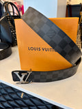 Louis Vuitton Initiales 40mm reversible belt - Size 90cm