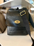 Pre Loved Mulberry Vintage Antony Messenger Bag in Black