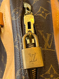 Pre Loved Louis Vuitton Vintage Monogram Excursion Bag
