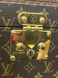 Pre Loved Louis Vuitton Boite Pharmacie Trunk in Monogram (vintage new)