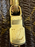 Pre Loved Louis Vuitton Vintage Monogram Reporter Shoulder or Crossbody Bag