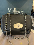 Mulberry Lily in Black