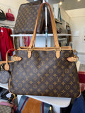 Louis Vuitton Vintage Batignolles Tote in Monogram