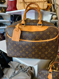 Pre Loved Louis Vuitton Vintage Monogram Deauville Bag