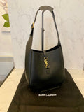 Pre Loved Saint Laurent Le 5 a 7 Supple Hobo in Black Grained Leather (excellent)