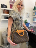 Pre Loved Louis Vuitton Vintage Monogram Trouville Bag