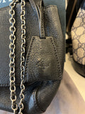 Mulberry Lily in Black