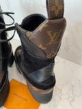 Pre Loved Louis Vuitton Laureate Monogram Desert Boot uk7 (as new)