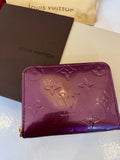 Pre Loved Louis Vuitton Monogram Vernis Amarante Zippy Purse