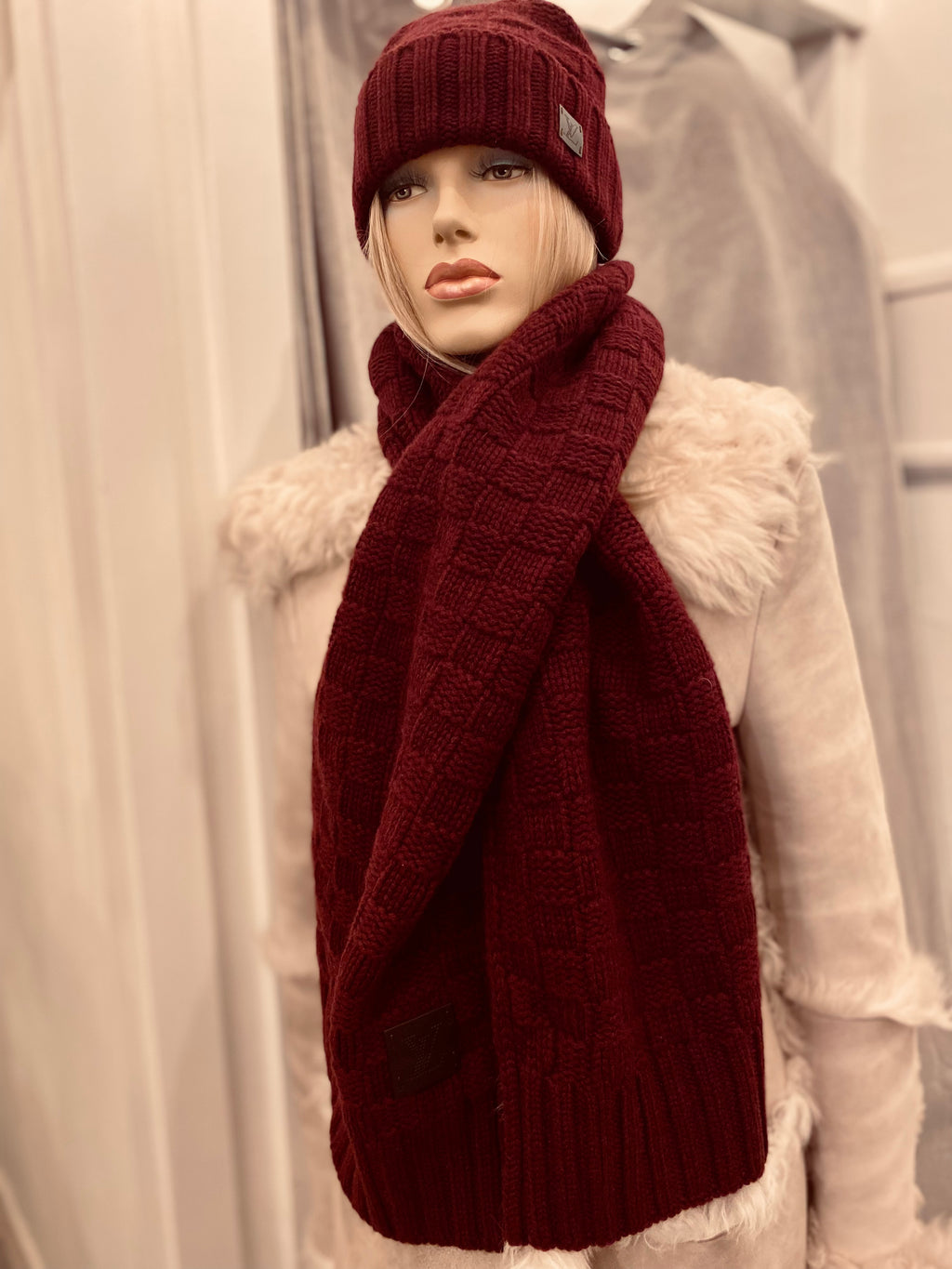 Louis Vuitton Cashmere Burgundy Hat and Scarf - NEW