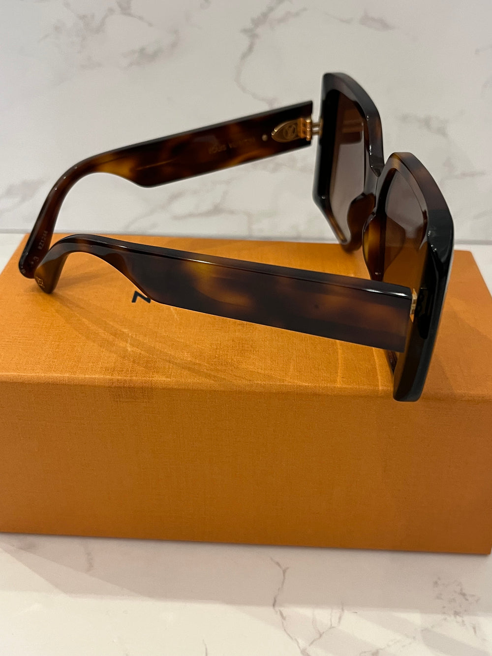 Pre Loved Louis Vuitton Square Tortoishell sunglasses (as new) Reserved