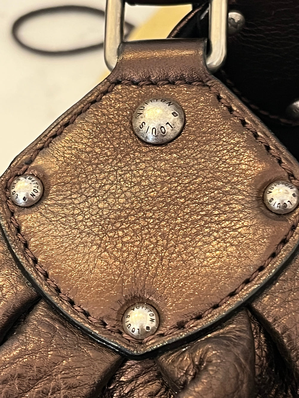 Pre Loved Louis Vuitton Bronze Metallic Mahina Leather Slouchy Bag