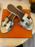 Pre Loved Hermes Silver Leather Oasis Sandal UK 5 **reserved**