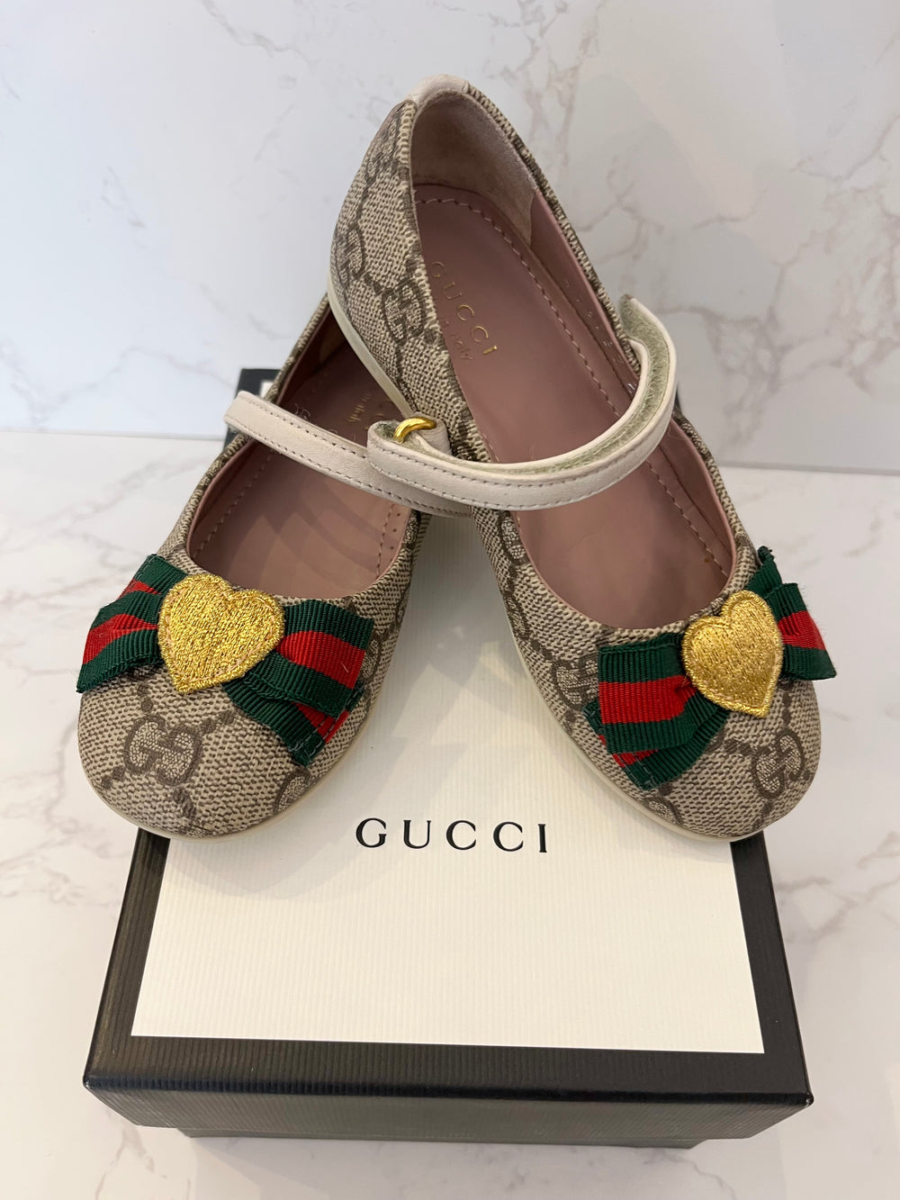 Preloved Gucci Girl’s GG Monogram Ballerina Flats size 24