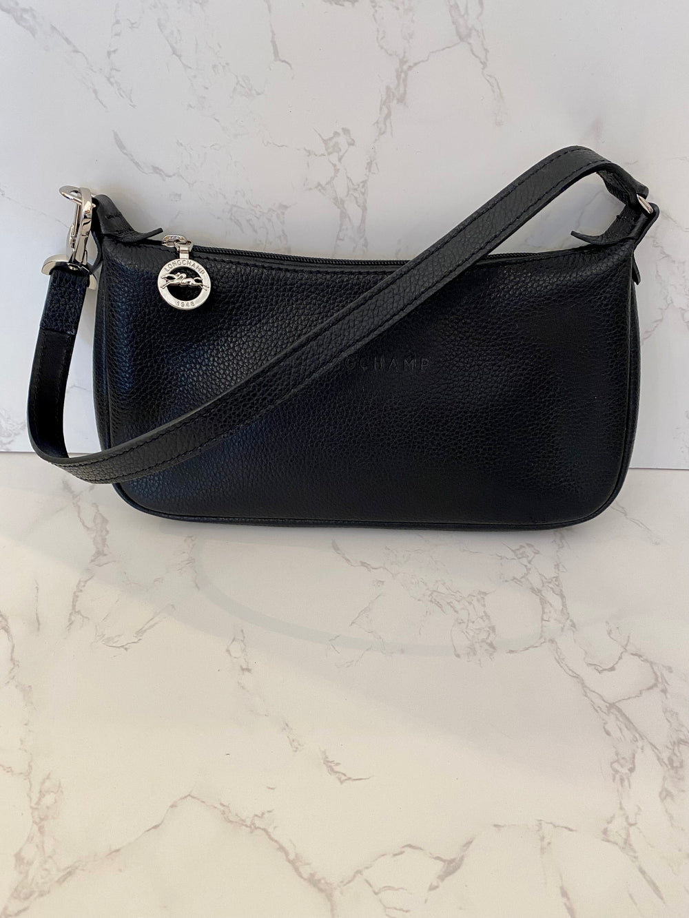 Pre Loved Longchamp Black Leather Pochette (excellent)