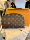Louis Vuitton Cosmetic Pouch in Monogram