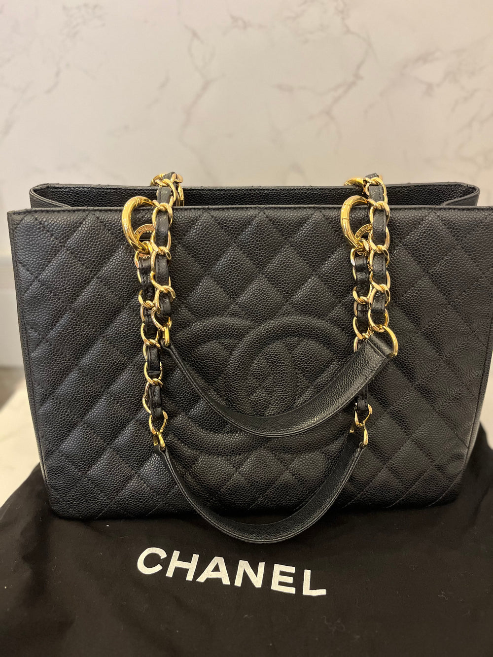 Pre Loved Chanel GST Grand Shopper Tote in Black Cavier Leather - Excellent