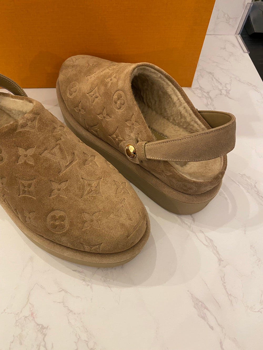 Pre Loved Louis Vuitton Aspen Platform Clogs UK6 (new)