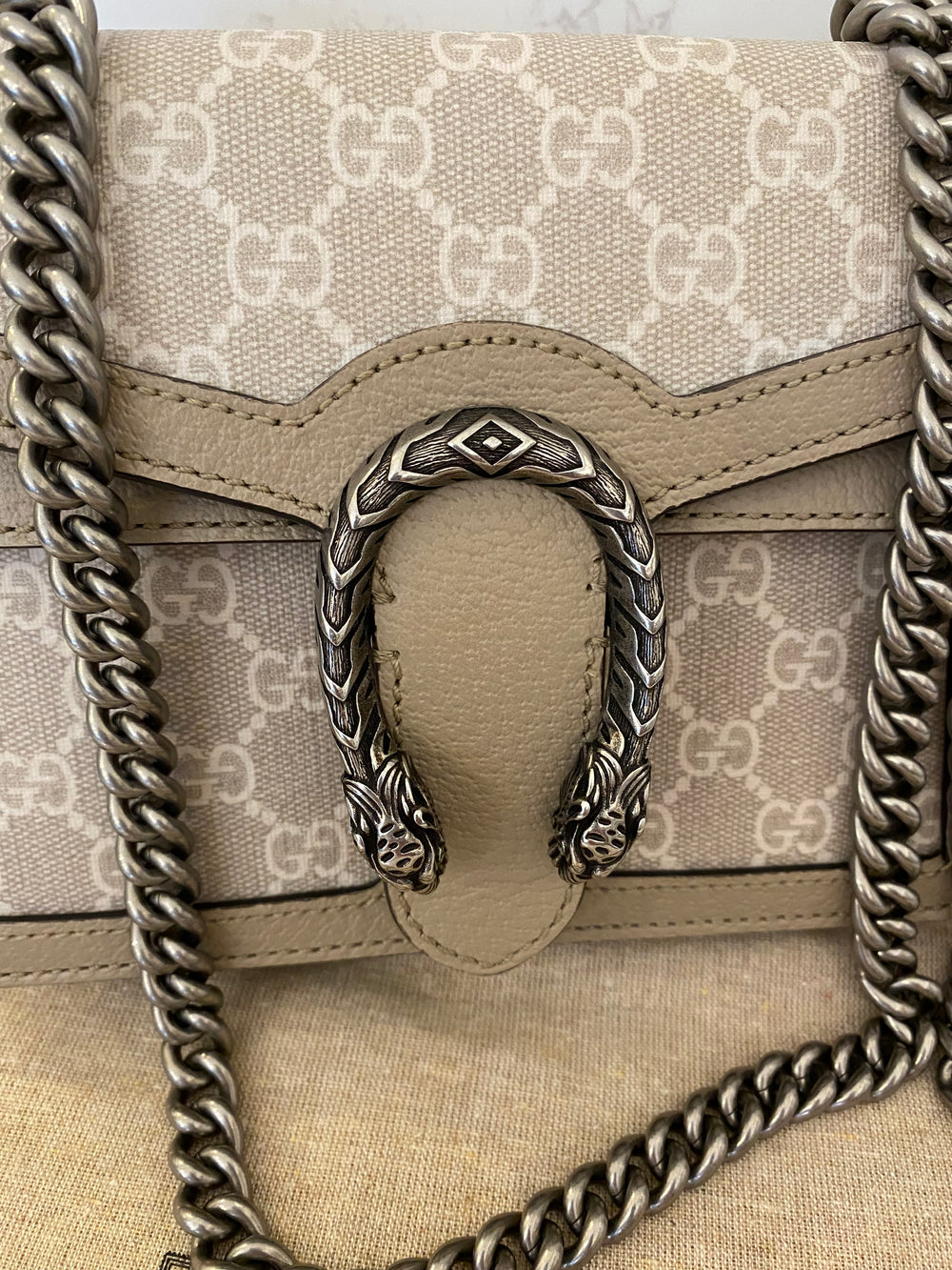 Pre Loved Gucci Dionysus GG Supreme Small Handbag (excellent) REDUCED