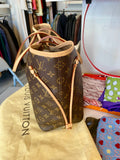 Pre Loved Louis Vuitton Monogram Neverfull MM - New **reserved**