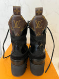 Pre Loved Louis Vuitton Monogram Desert Boot UK4 **RESERVED**
