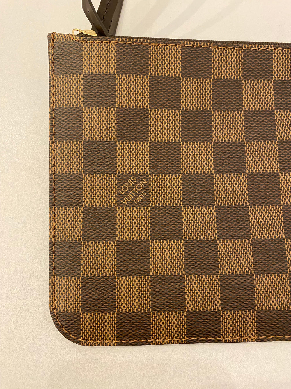 Pre Loved Louis Vuitton Damier Ebene Pouch (NEW)