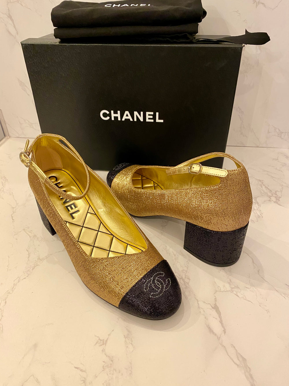 Pre Loved Chanel Black & Gold Mary Jane Heels UK 6 (new)