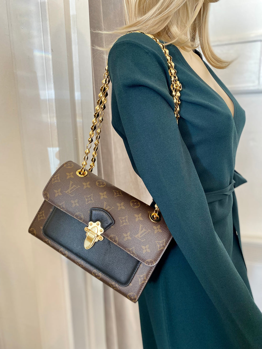 Pre Loved Louis Vuitton Monogram Neverfull Victoire (excellent)