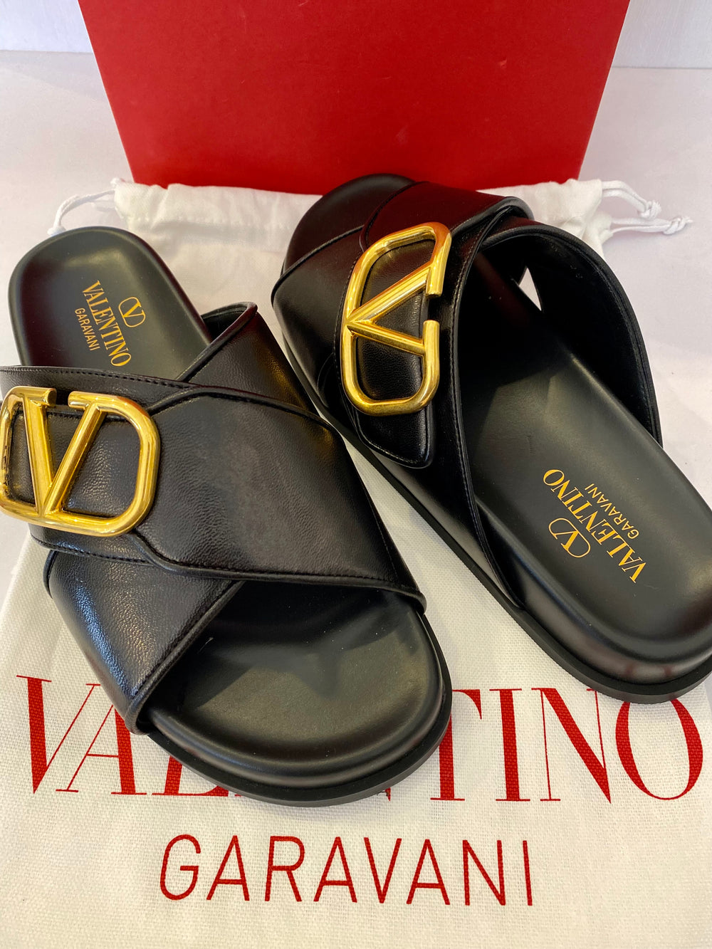 Pre Loved Valentino V Logo Buckle Black Leather Sandals uk5, fit uk 5.5  (excellent)