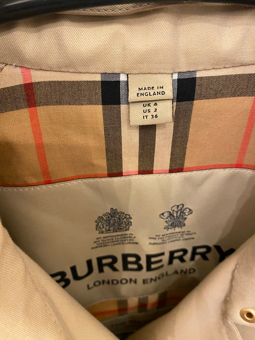 Pre Loved Burberry "The Waterloo" Trench Coat Size UK4 (fits uk6)