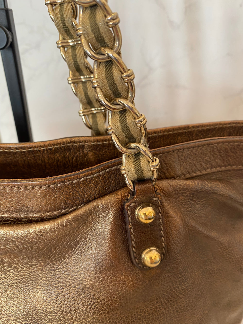 Pre Loved Gucci Vintage Princy Tote in Old Gold Leather with Gold Chain Shoulder Straps