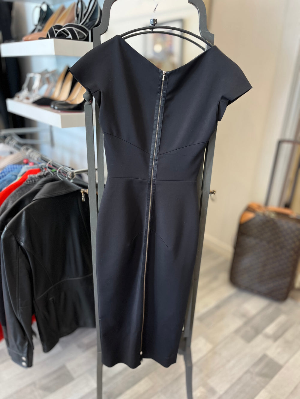 Pre Loved Victoria Beckham Black Bodycon Dress size uk 8