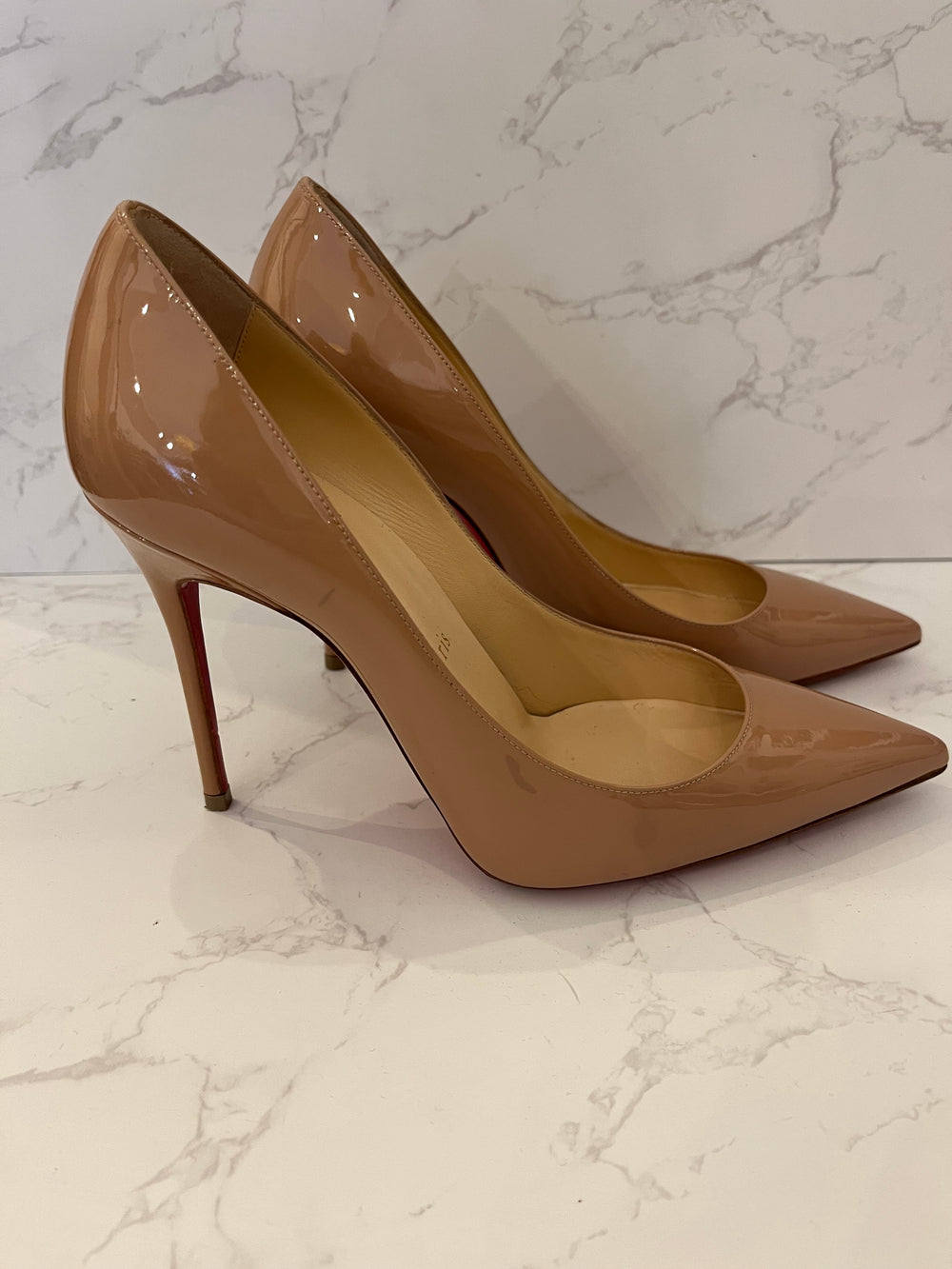 Pre Loved Christian Louboutin Nude Patent Heels uk3.5 **RESERVED ME**
