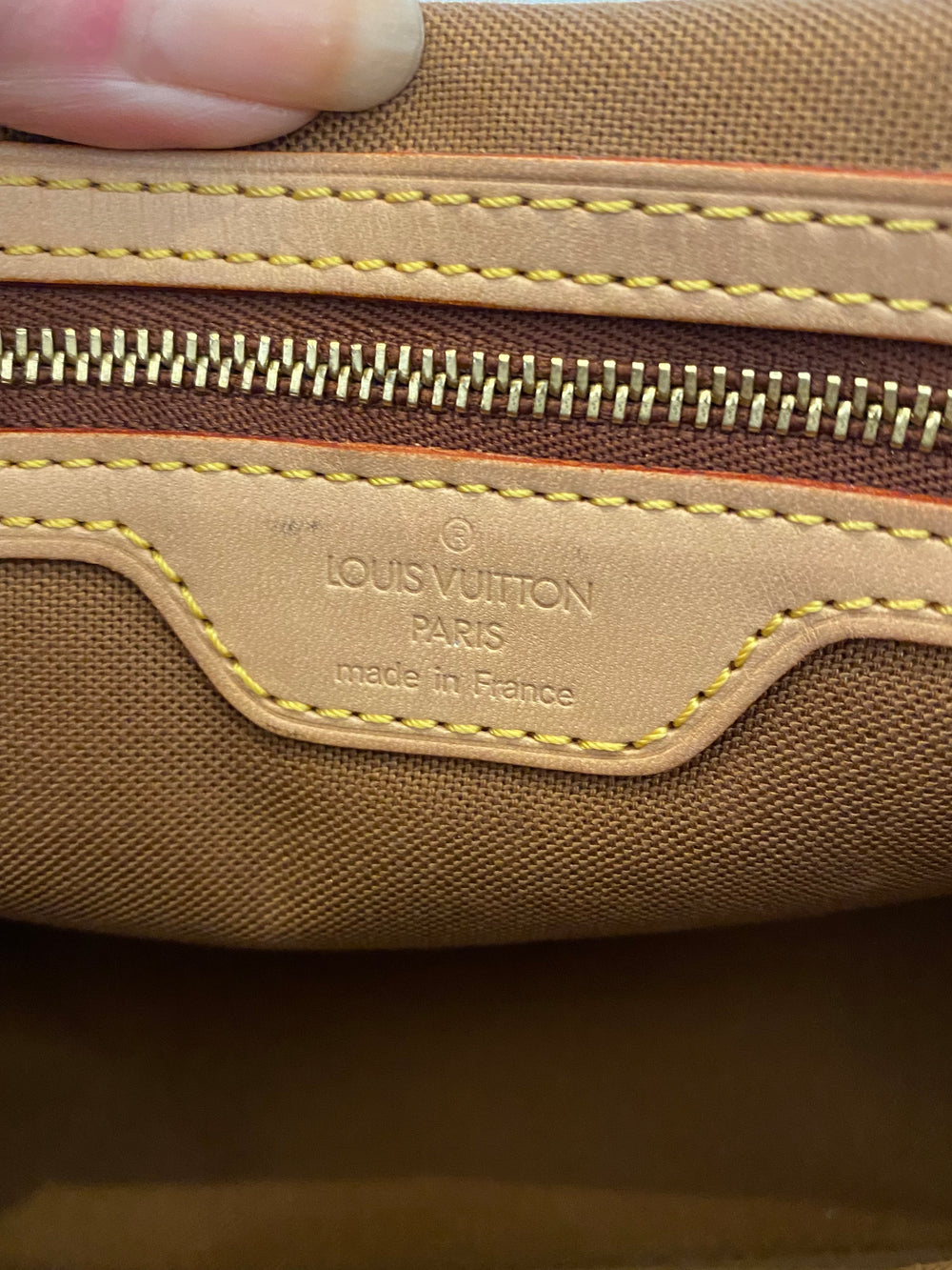 Pre Loved Louis Vuitton Vintage Monogram Looping Shoulder Bag