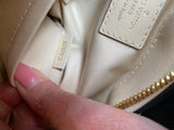 Pre Loved Louis Vuitton Saintonge Crossbody , Monogram & Cream