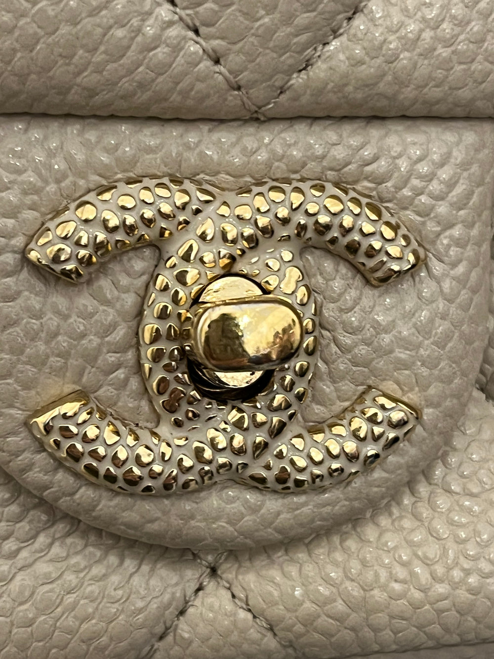 Pre Loved Chanel Classic Mini Quilted Flap Handbag (excellent)