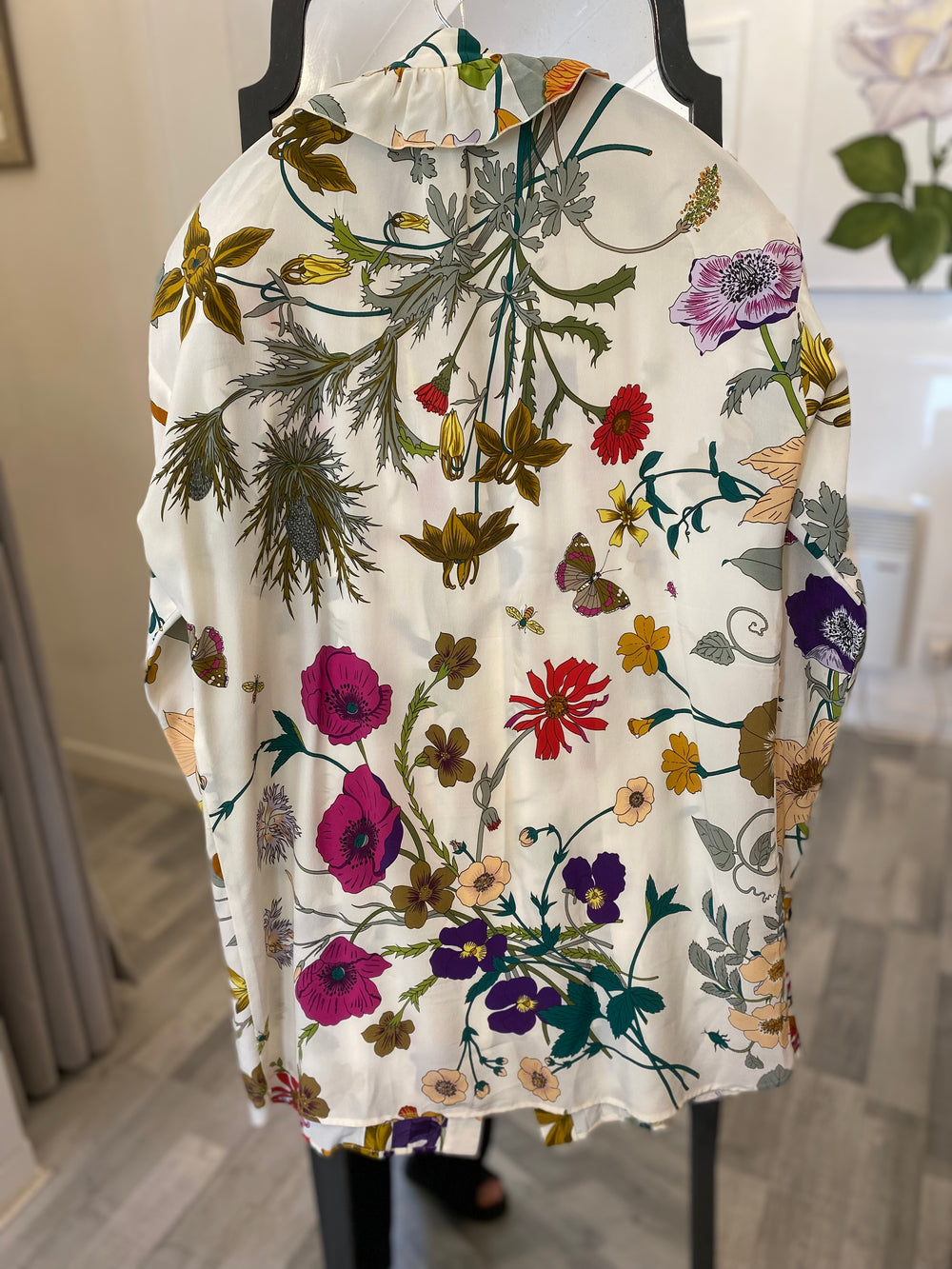 Pre Loved Gucci Floral Silk Frilled Floral Blouse uk12
