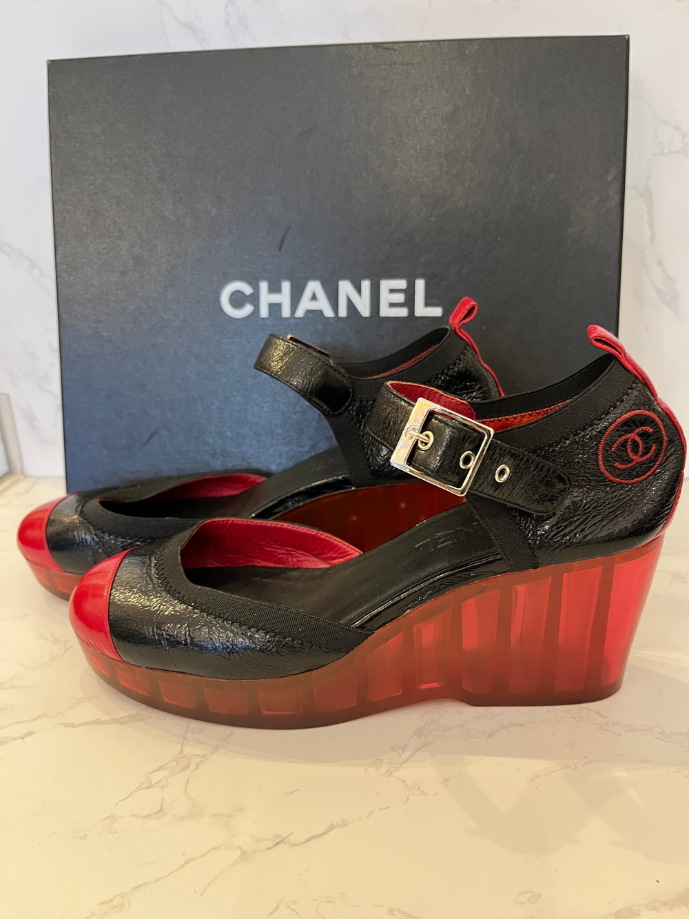 Pre Loved Chanel Black & Red Wedges UK 4