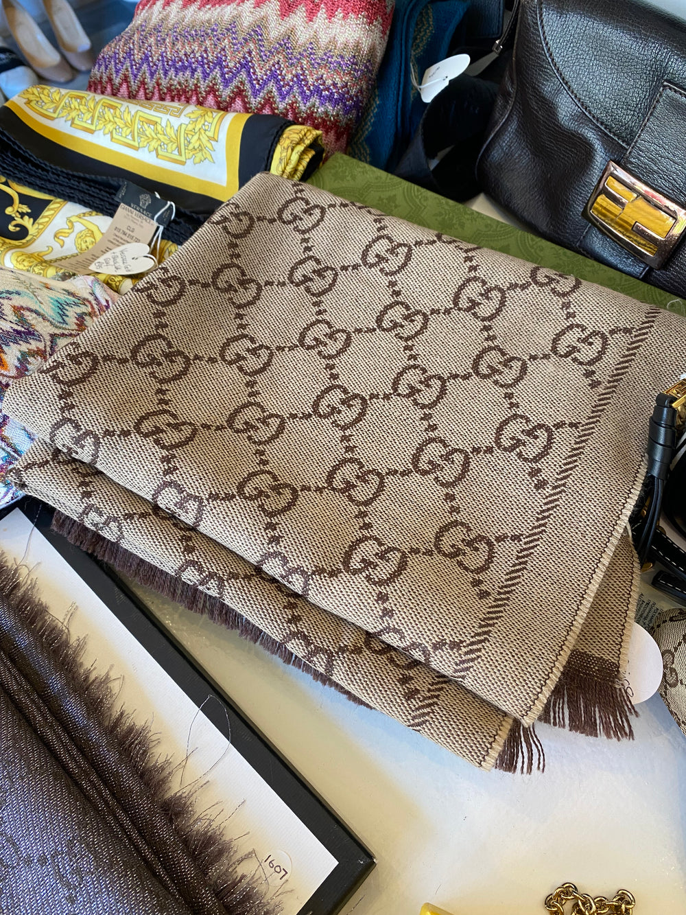 Pre Loved Gucci Brown/Beige Wool Scarf (excellent)