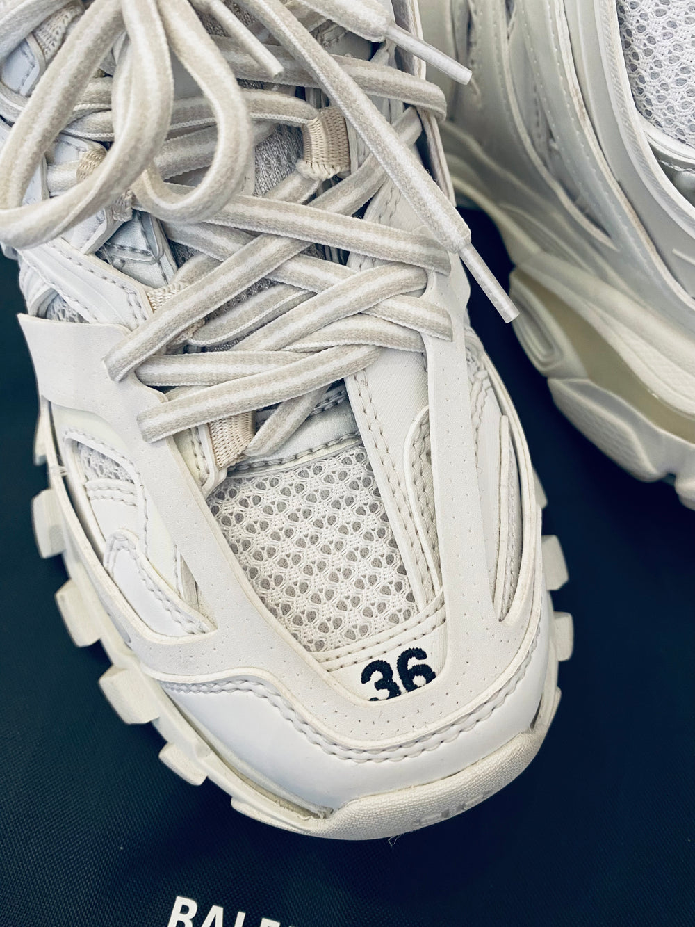 Pre Loved Balenciaga Track Sneakers in White UK 3